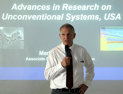 Associate Director Mark Shuster presents an overview of unconventionals research at the Bureau of Economic Geology
