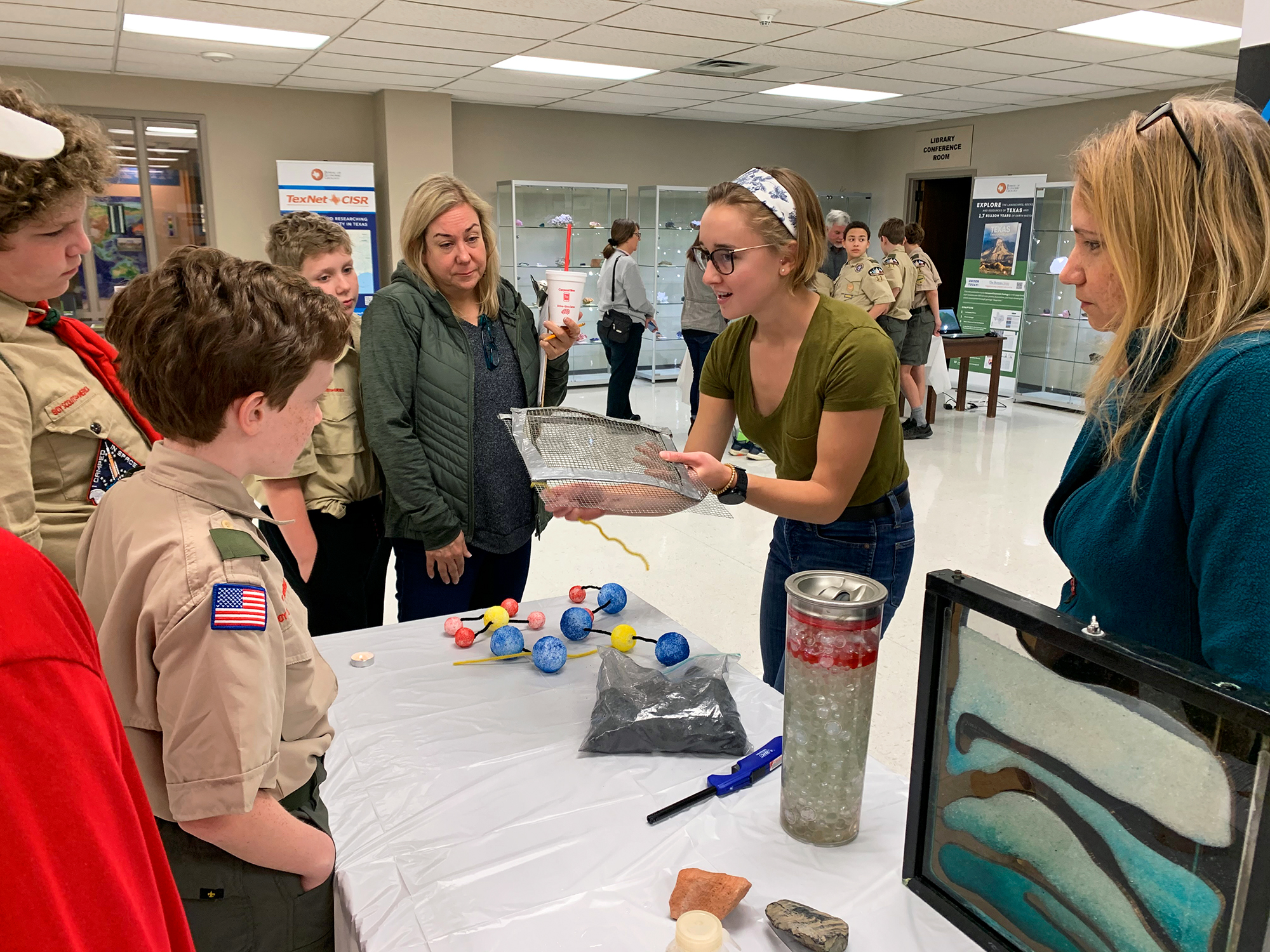 Vanessa Nuñez-López and Margaret Murakami teach the scouts about carbon capture.