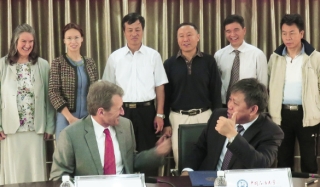 2017 Bureau Signs MOU with China University of Petroleum